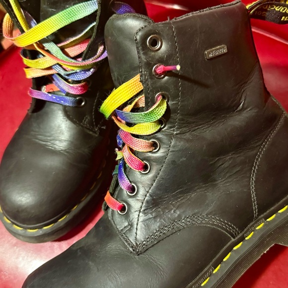 Dr Martens size 8l 1460 smooth leather lace up - Picture 2 of 6